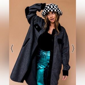 DIL Gray and Black Women's fleece Coat